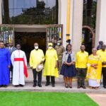 President-Museveni-and-First-Lady-Janet-Museveni-C-pose-for-a-photo-with-the-clergy-and-members-of-St.-Johns-Church-Entebbe-during-its-commissioning-on-Monday.-PPU-Photo-1920×1280